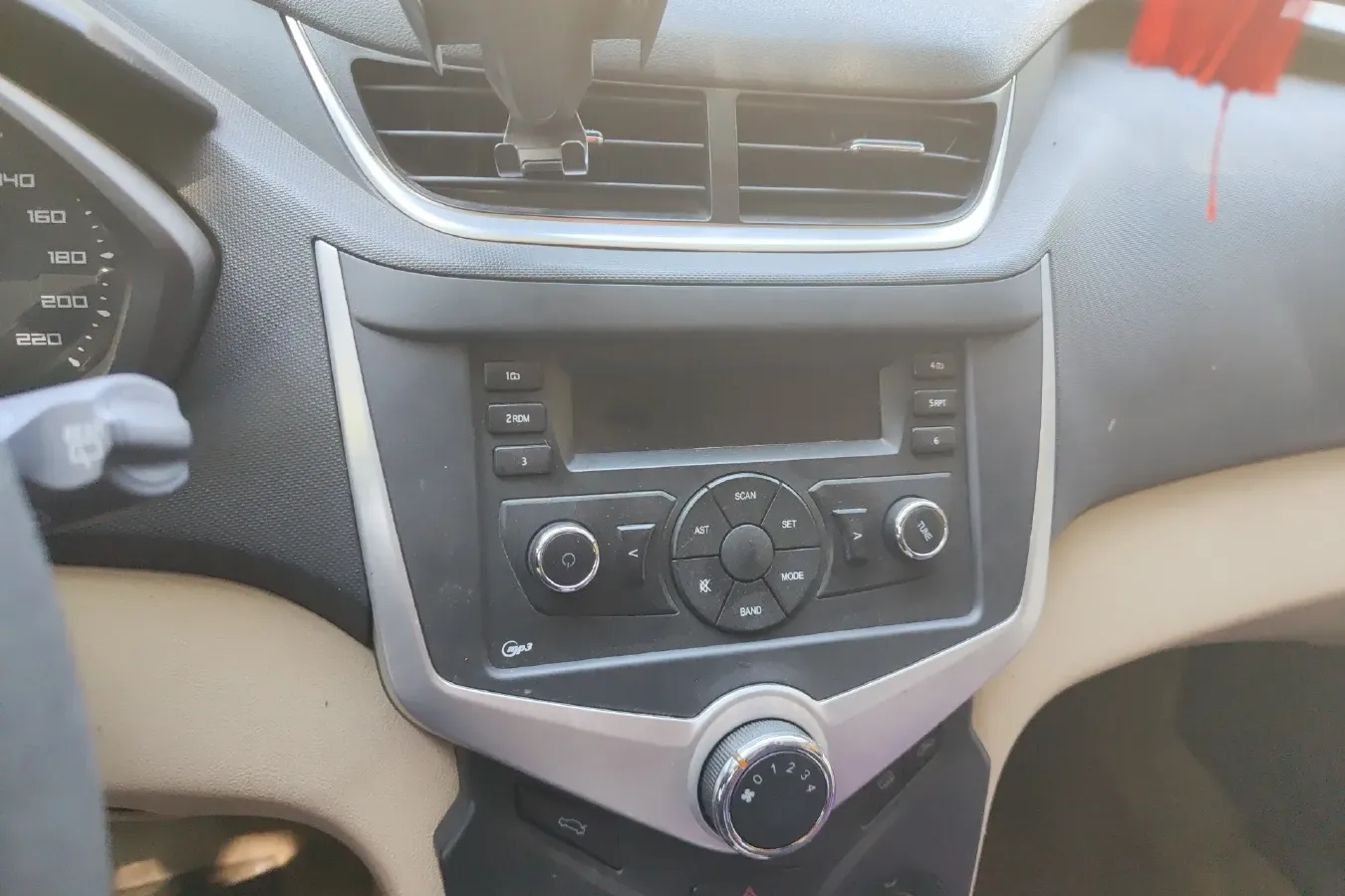 2016 Chery Fulwin 2 1.5L 109HP L4 5MT,autocango,china used car exporter,china ev exporter,chinese used car exporter,chinese used ev exporter