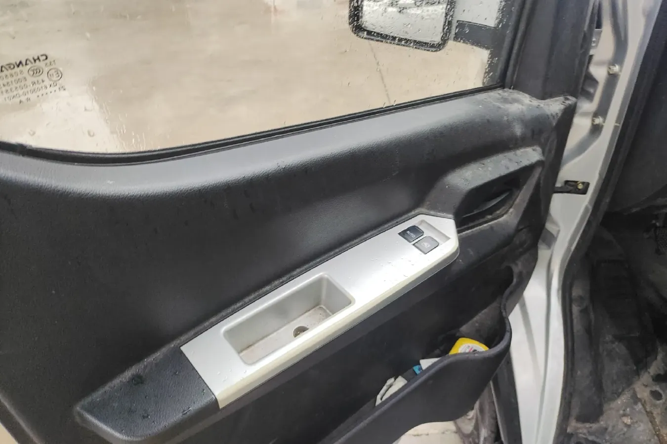 2021 ChangAn Kaicene ShenQi T30 1.6L 122HP L4 5MT,autocango,china used car exporter,china ev exporter,chinese used car exporter,chinese used ev exporter