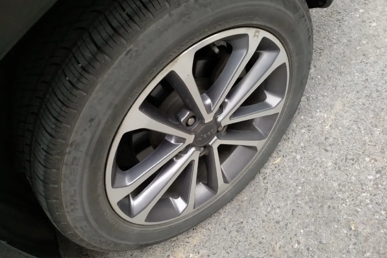 2020 Jeep Grand Commander 2.0T 265HP L4 9AT,autocango,china used car exporter,china ev exporter,chinese used car exporter,chinese used ev exporter