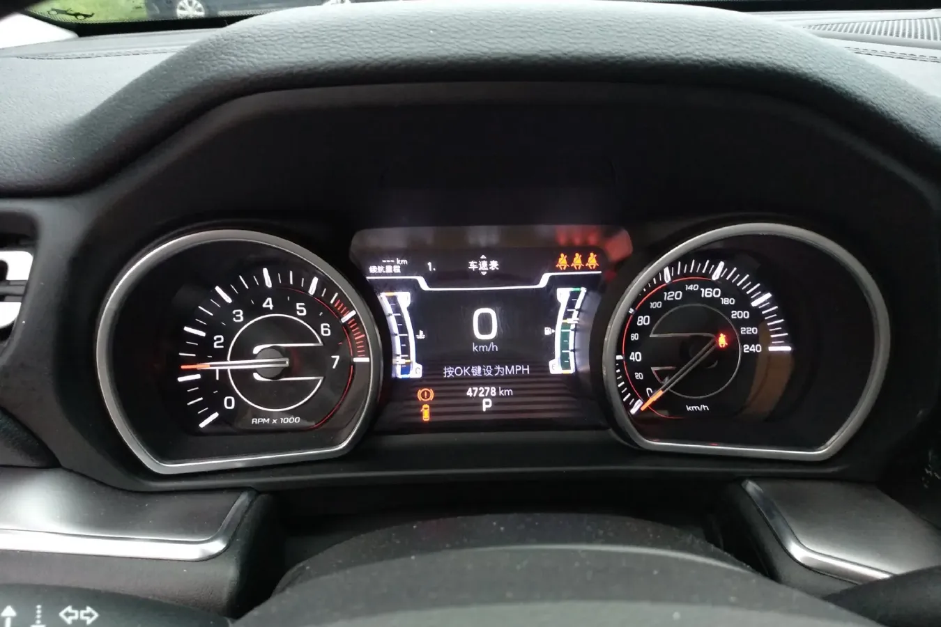 2020 Jeep Grand Commander 2.0T 265HP L4 9AT,autocango,china used car exporter,china ev exporter,chinese used car exporter,chinese used ev exporter