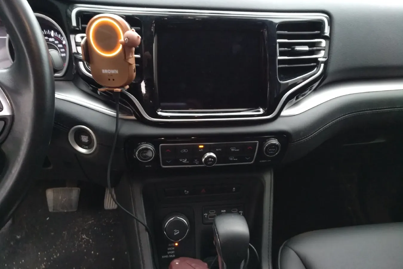 2020 Jeep Grand Commander 2.0T 265HP L4 9AT,autocango,china used car exporter,china ev exporter,chinese used car exporter,chinese used ev exporter