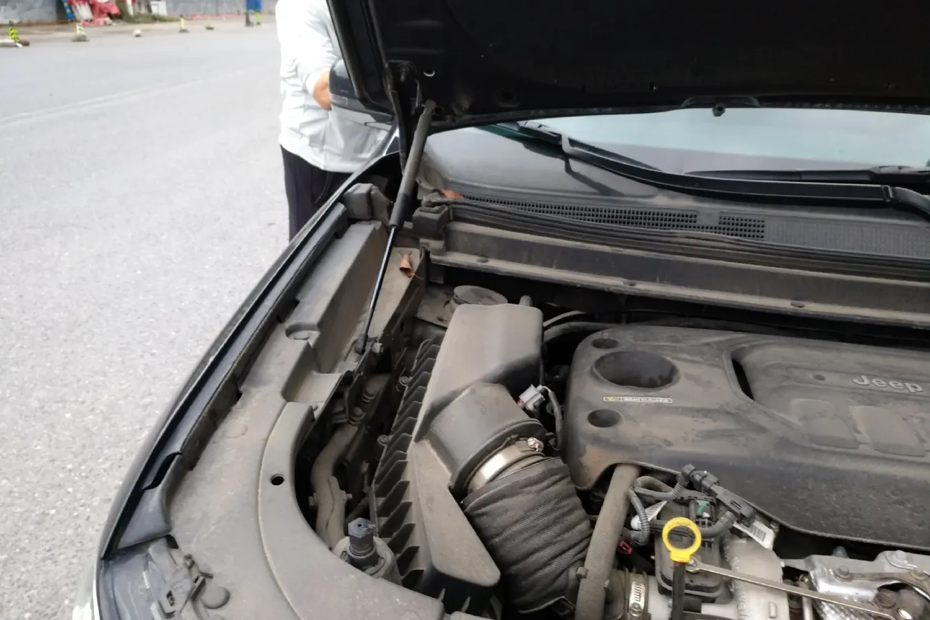 2020 Jeep Grand Commander 2.0T 265HP L4 9AT,autocango,china used car exporter,china ev exporter,chinese used car exporter,chinese used ev exporter