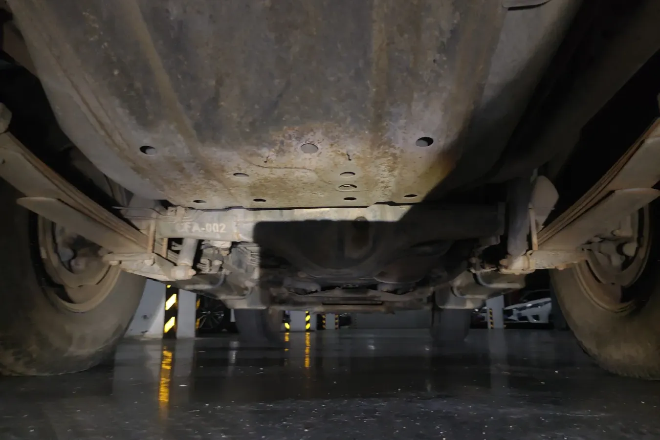 2009 Leopaard Black King Kong 2.4L 125HP L4 5MT,autocango,china used car exporter,china ev exporter,chinese used car exporter,chinese used ev exporter