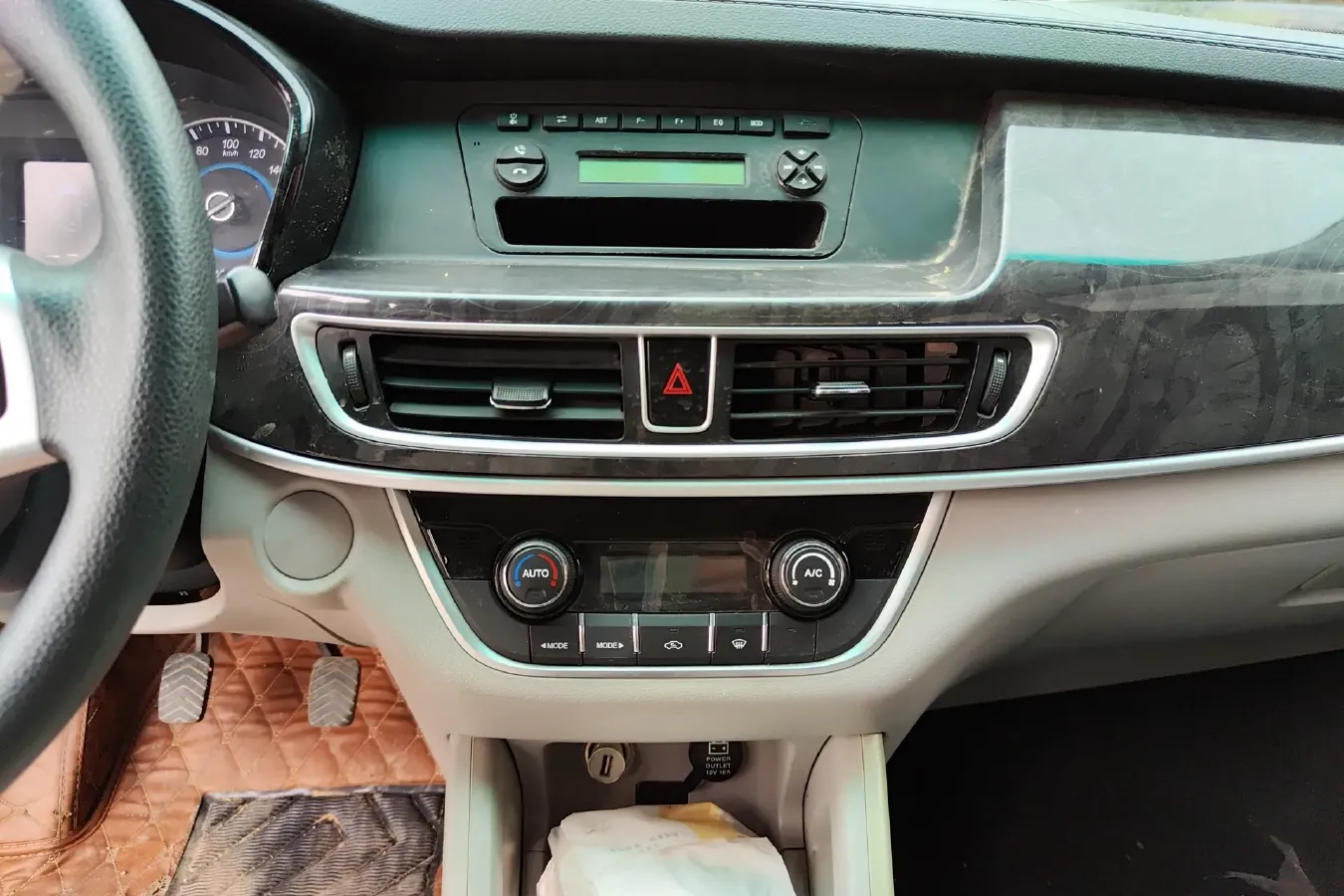 2018 Foton Gratour im6 1.5L 116HP L4 5MT,autocango,china used car exporter,china ev exporter,chinese used car exporter,chinese used ev exporter