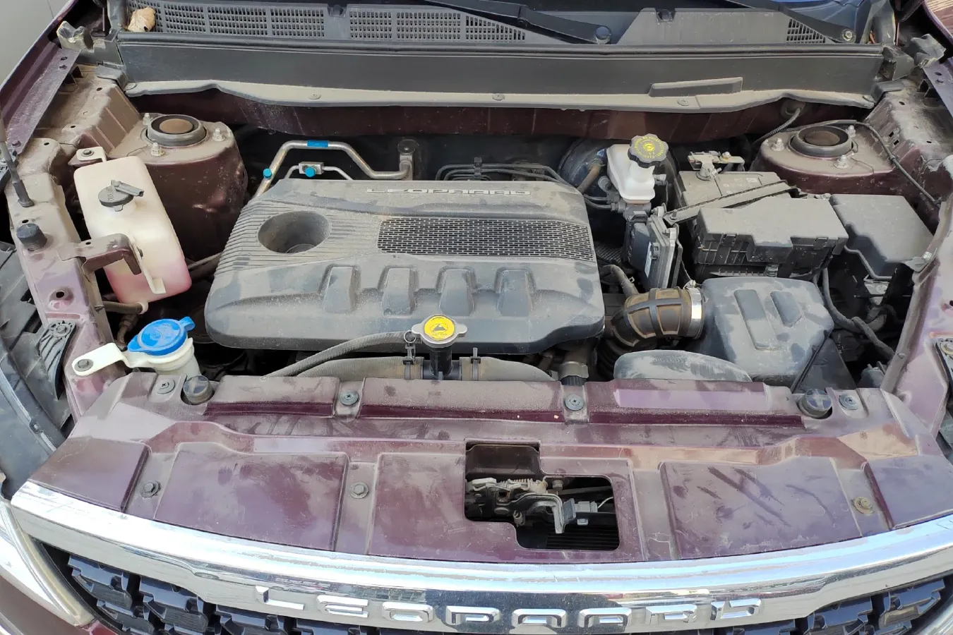 2017 Leopaard CS9 1.5L 113HP L4 CVT,autocango,china used car exporter,china ev exporter,chinese used car exporter,chinese used ev exporter