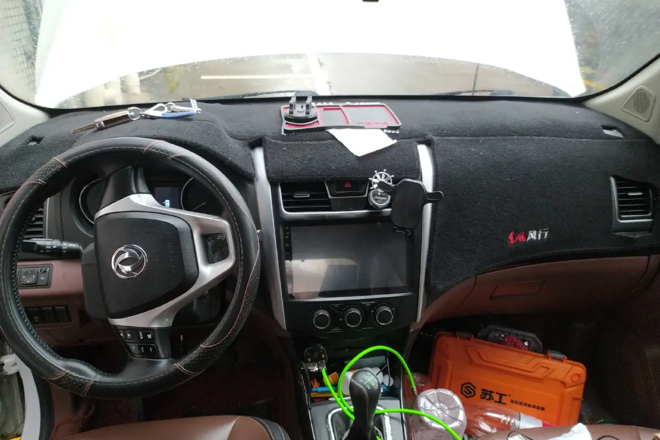 2016 DongFeng Forthing SX6 1.6L 122HP L4 5MT,autocango,china used car exporter,china ev exporter,chinese used car exporter,chinese used ev exporter