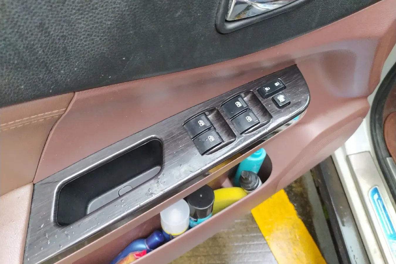 2016 DongFeng Forthing SX6 1.6L 122HP L4 5MT,autocango,china used car exporter,china ev exporter,chinese used car exporter,chinese used ev exporter