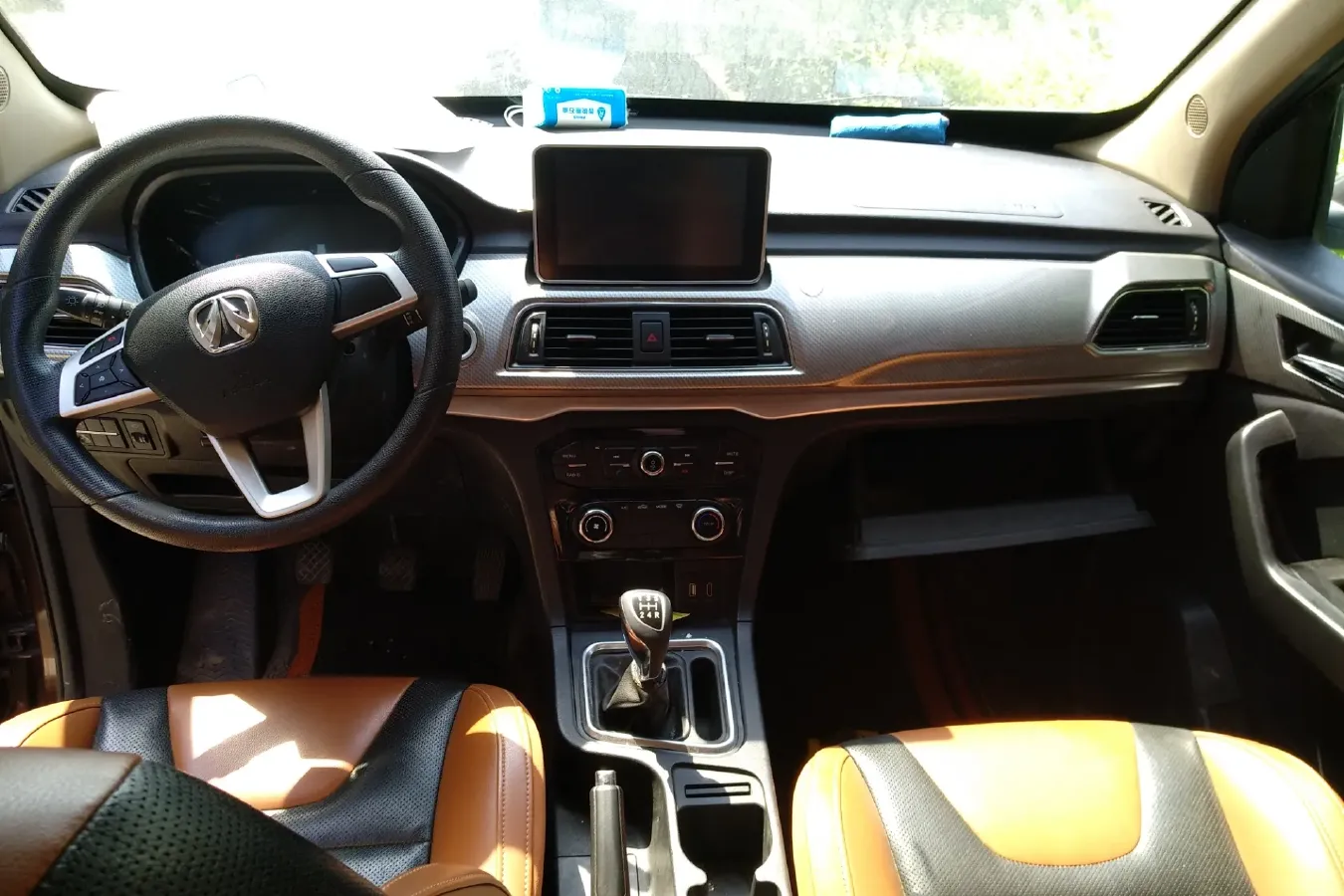 2017 BAIC WeiWang M50F 1.5L 116HP L4 5MT,autocango,china used car exporter,china ev exporter,chinese used car exporter,chinese used ev exporter