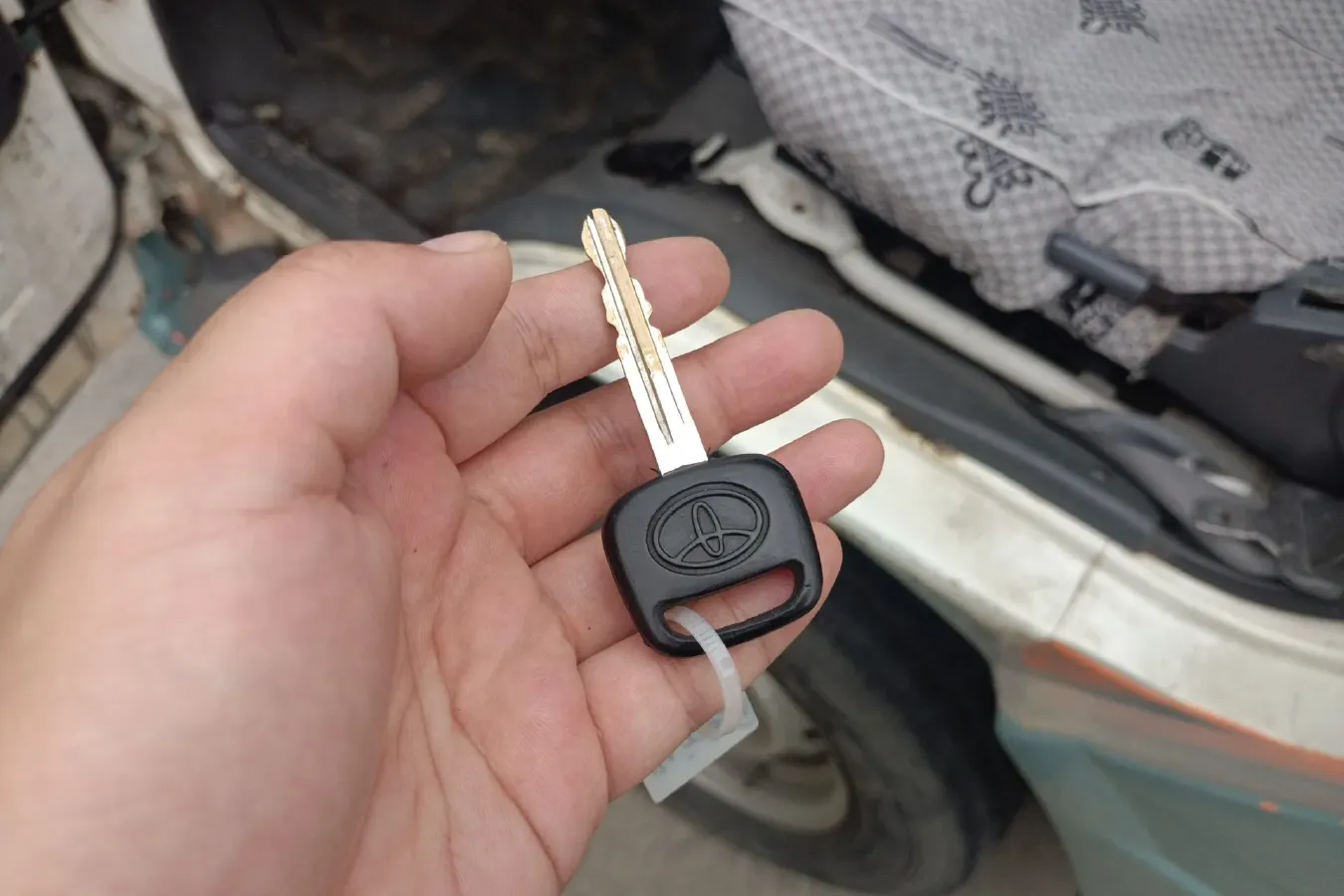 2014 Foton Scenery 2.0L 129HP L4 5MT,autocango,china used car exporter,china ev exporter,chinese used car exporter,chinese used ev exporter