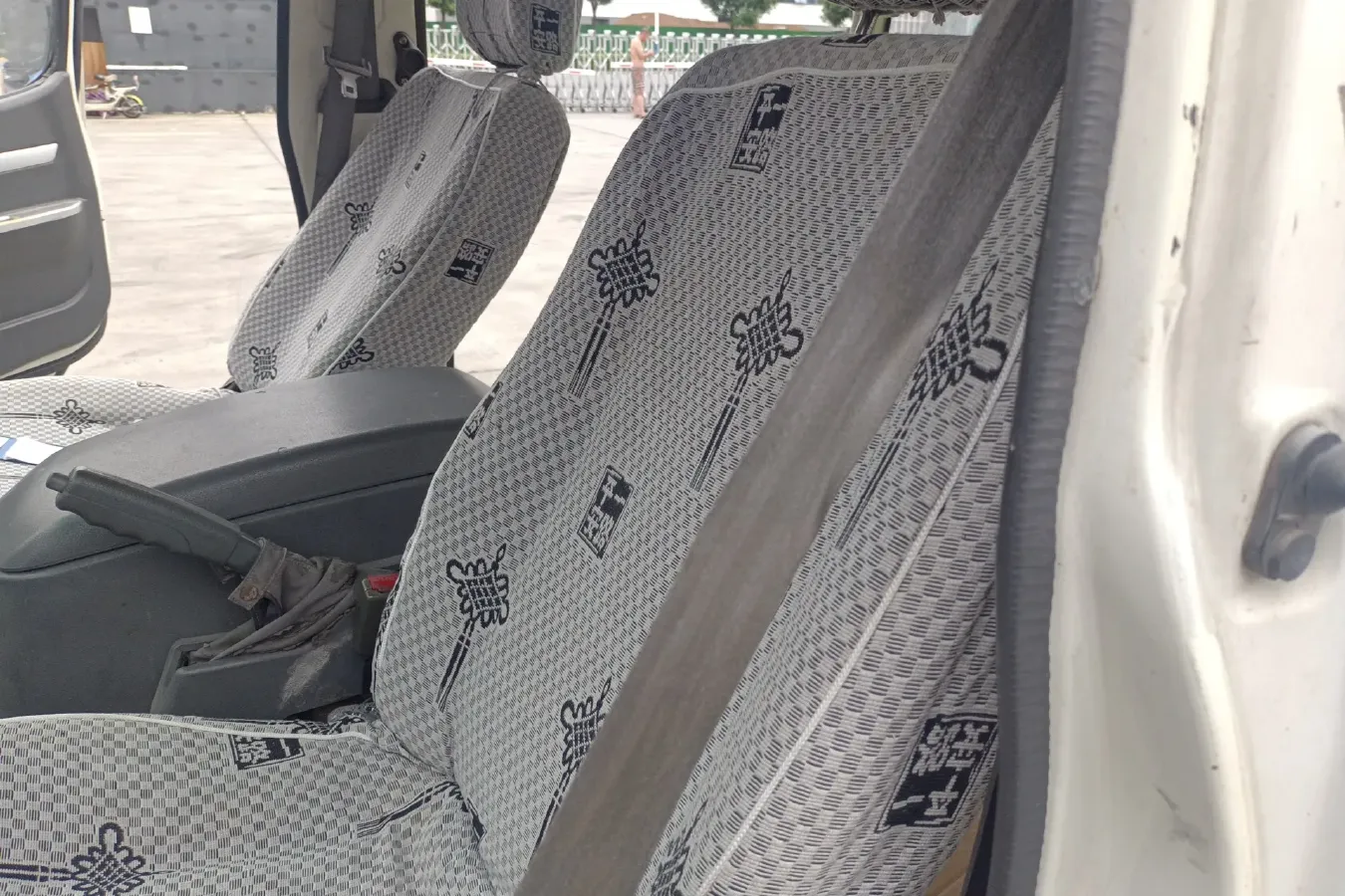 2014 Foton Scenery 2.0L 129HP L4 5MT,autocango,china used car exporter,china ev exporter,chinese used car exporter,chinese used ev exporter