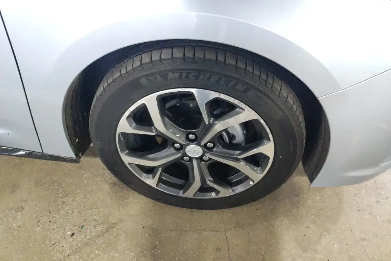 2017 Buick Velite 5 Range Extended 106HP E-CVT REEV 18KWH,autocango,china used car exporter,china ev exporter,chinese used car exporter,chinese used ev exporter