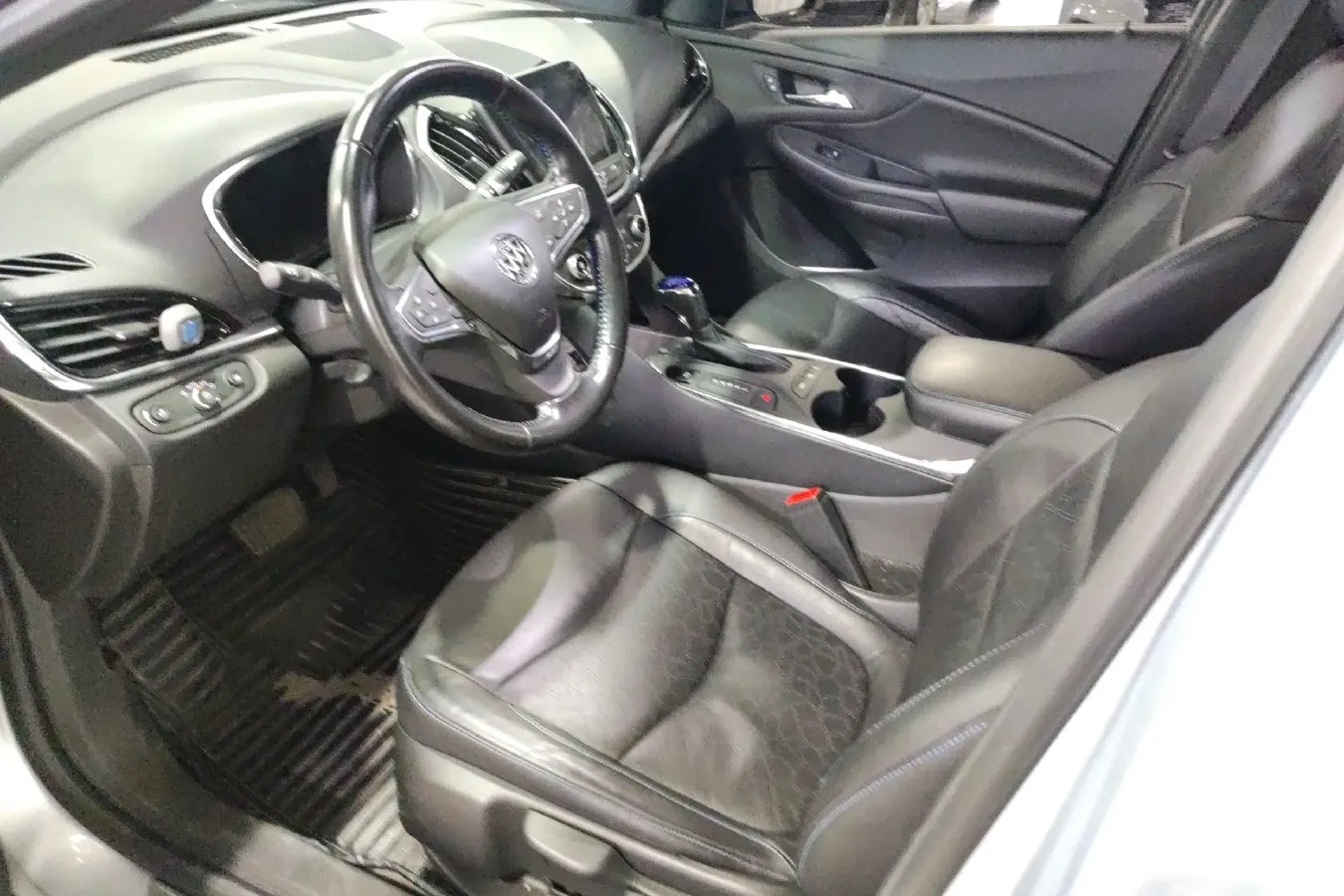 2017 Buick Velite 5 Range Extended 106HP E-CVT REEV 18KWH,autocango,china used car exporter,china ev exporter,chinese used car exporter,chinese used ev exporter