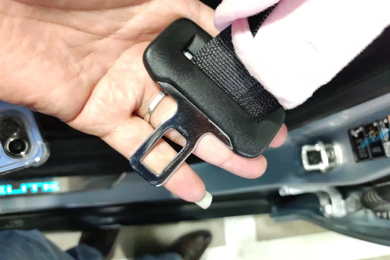 2017 Buick Velite 5 Range Extended 106HP E-CVT REEV 18KWH,autocango,china used car exporter,china ev exporter,chinese used car exporter,chinese used ev exporter