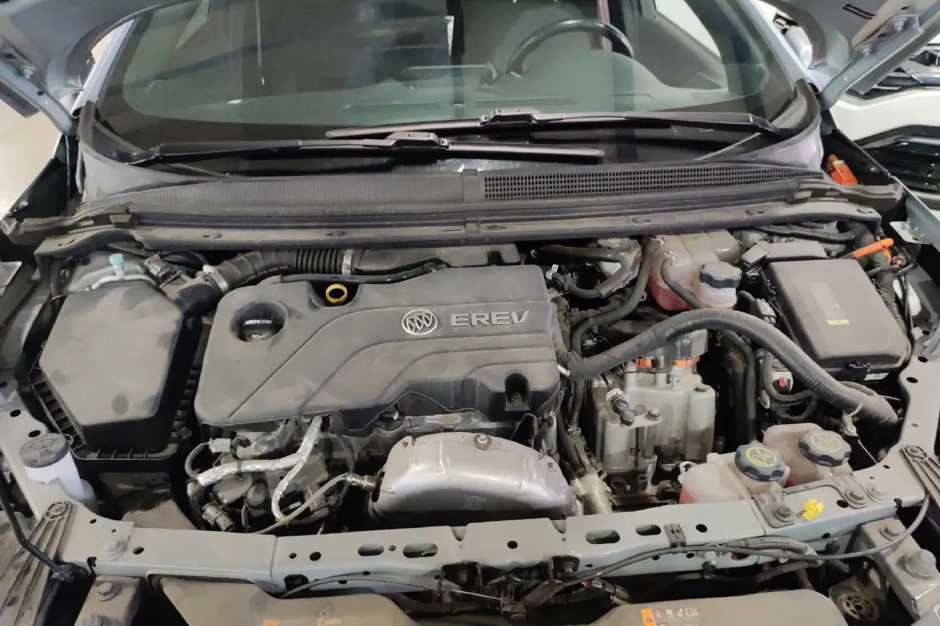 2017 Buick Velite 5 Range Extended 106HP E-CVT REEV 18KWH,autocango,china used car exporter,china ev exporter,chinese used car exporter,chinese used ev exporter