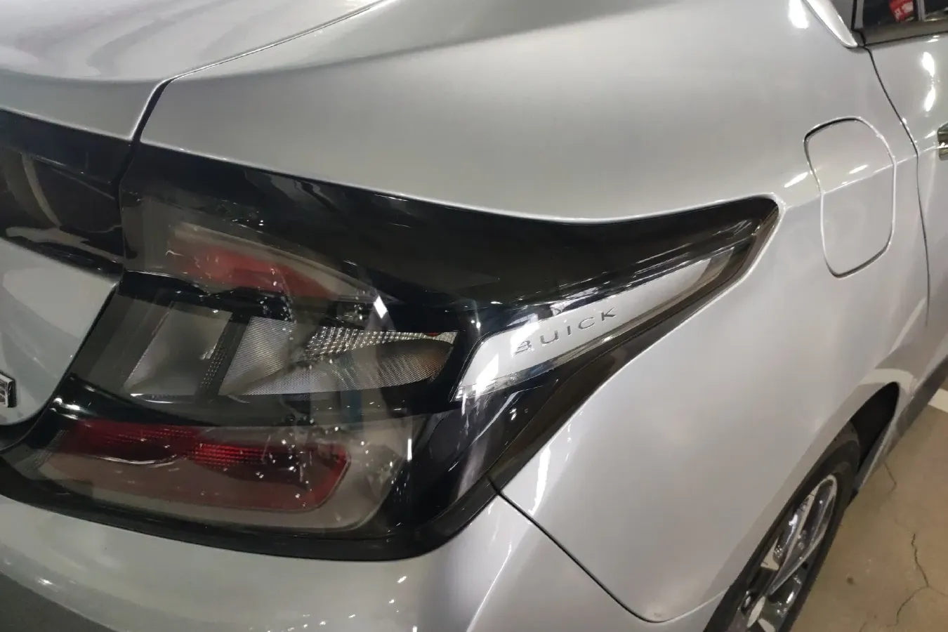 2017 Buick Velite 5 Range Extended 106HP E-CVT REEV 18KWH,autocango,china used car exporter,china ev exporter,chinese used car exporter,chinese used ev exporter