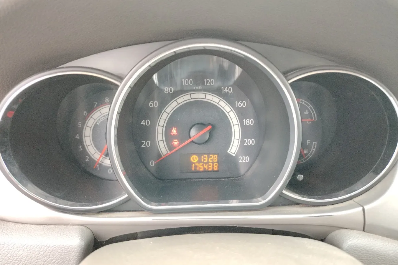 2012 JAC HeYue 1.5L 113HP L4 5MT,autocango,china used car exporter,china ev exporter,chinese used car exporter,chinese used ev exporter