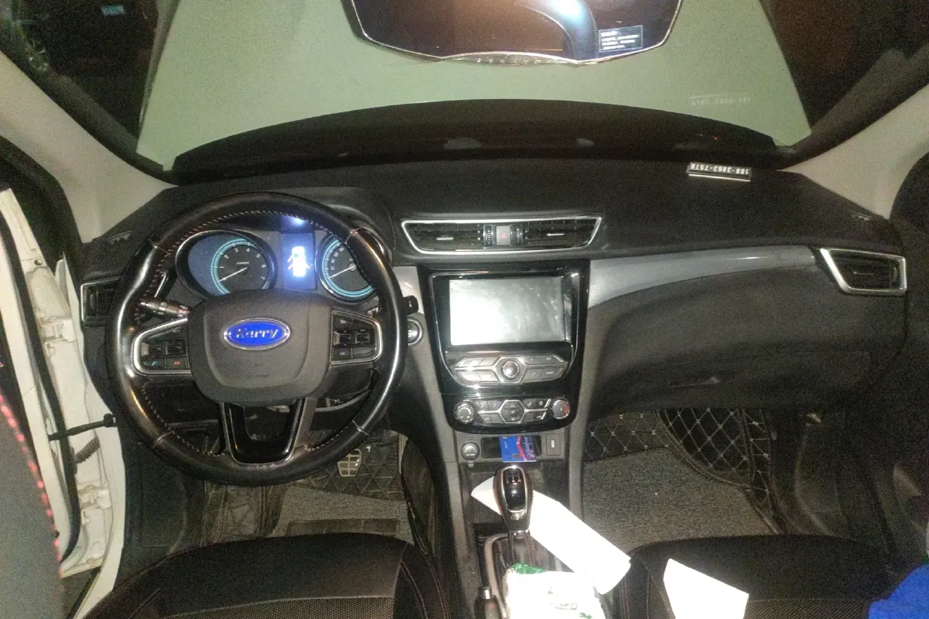 2017 Karry K60 1.5L 109HP L4 5MT,autocango,china used car exporter,china ev exporter,chinese used car exporter,chinese used ev exporter