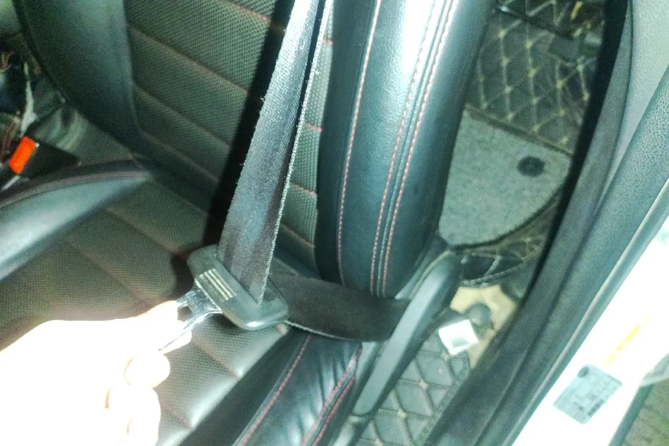 2017 Karry K60 1.5L 109HP L4 5MT,autocango,china used car exporter,china ev exporter,chinese used car exporter,chinese used ev exporter