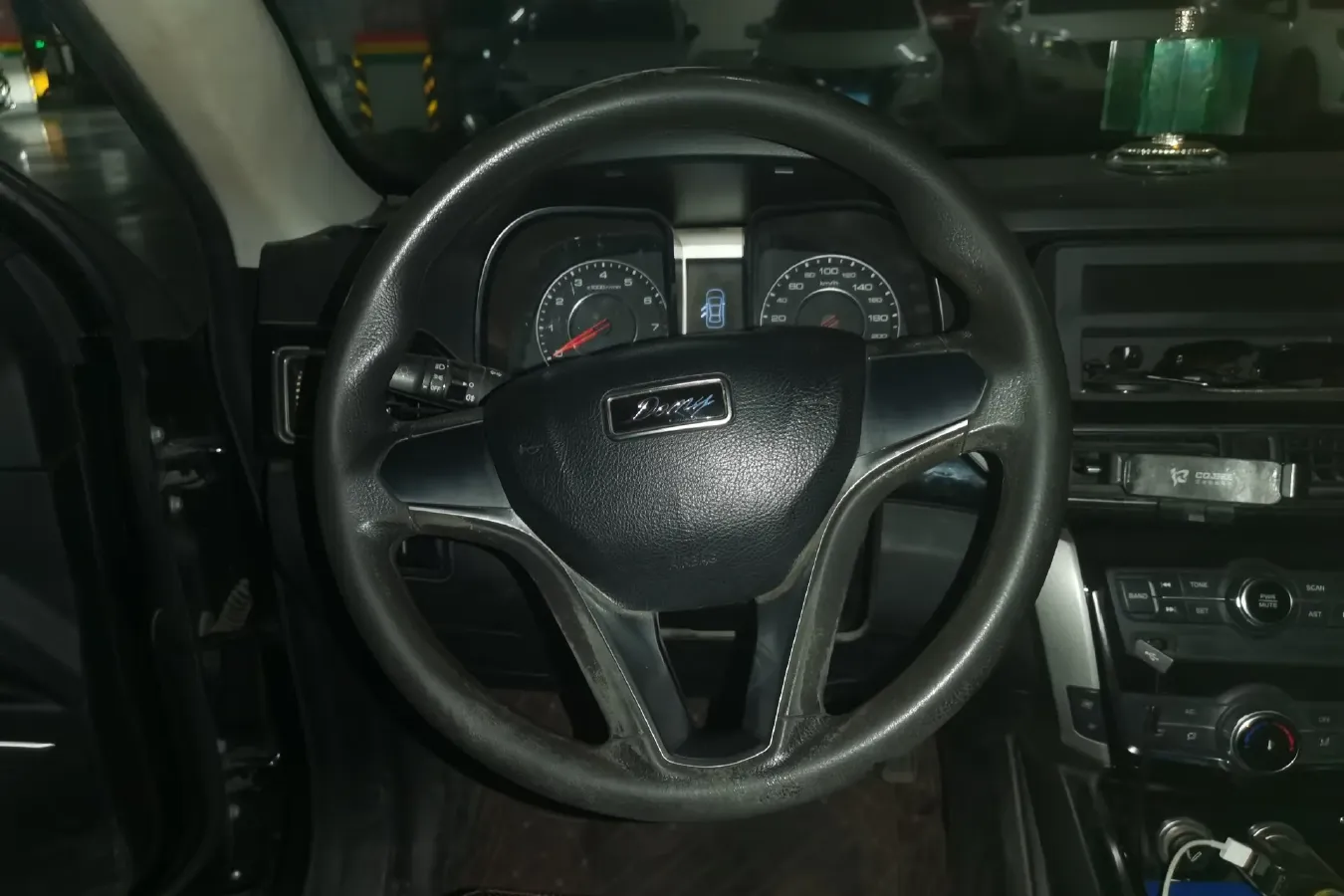 2017 Zotye Damy X5 1.5T 150HP L4 5MT,autocango,china used car exporter,china ev exporter,chinese used car exporter,chinese used ev exporter