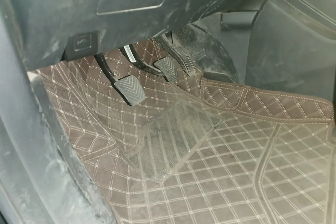 2017 Zotye Damy X5 1.5T 150HP L4 5MT,autocango,china used car exporter,china ev exporter,chinese used car exporter,chinese used ev exporter