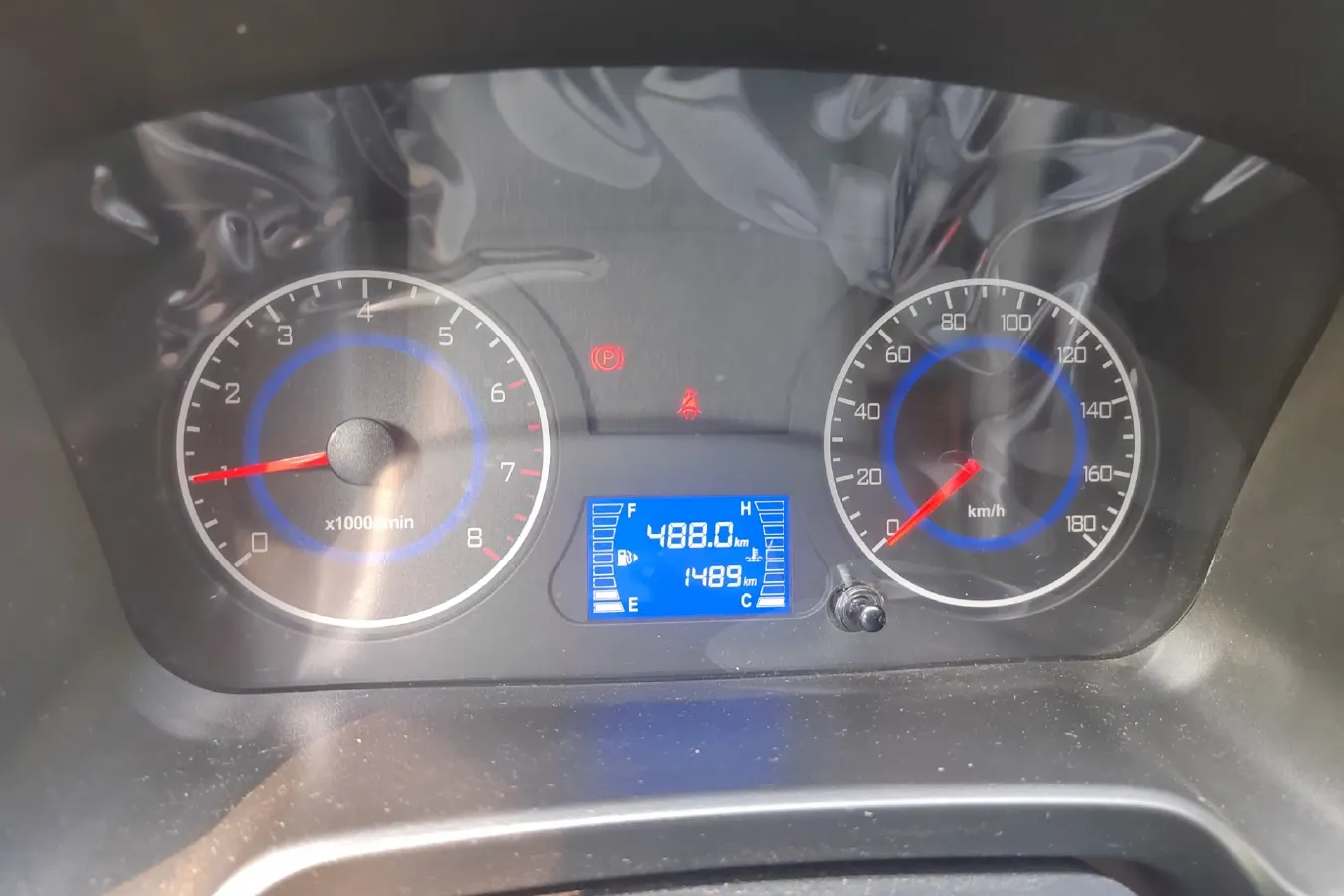 2021 ChangAn Kaicene ShenQi T30 1.6L 122HP L4 5MT,autocango,china used car exporter,china ev exporter,chinese used car exporter,chinese used ev exporter