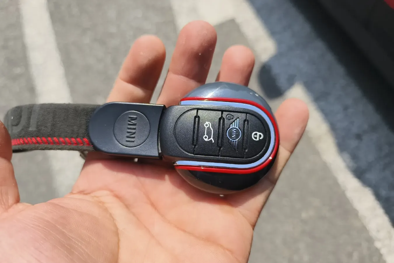 2022 MINI JCW CLUBMAN 2.0T 272HP L4 8AT,autocango,china used car exporter,china ev exporter,chinese used car exporter,chinese used ev exporter