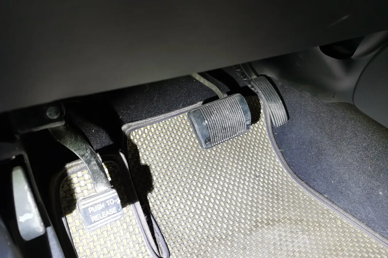 2016 Dodge JCUV 2.4L 170HP L4 6AT,autocango,china used car exporter,china ev exporter,chinese used car exporter,chinese used ev exporter