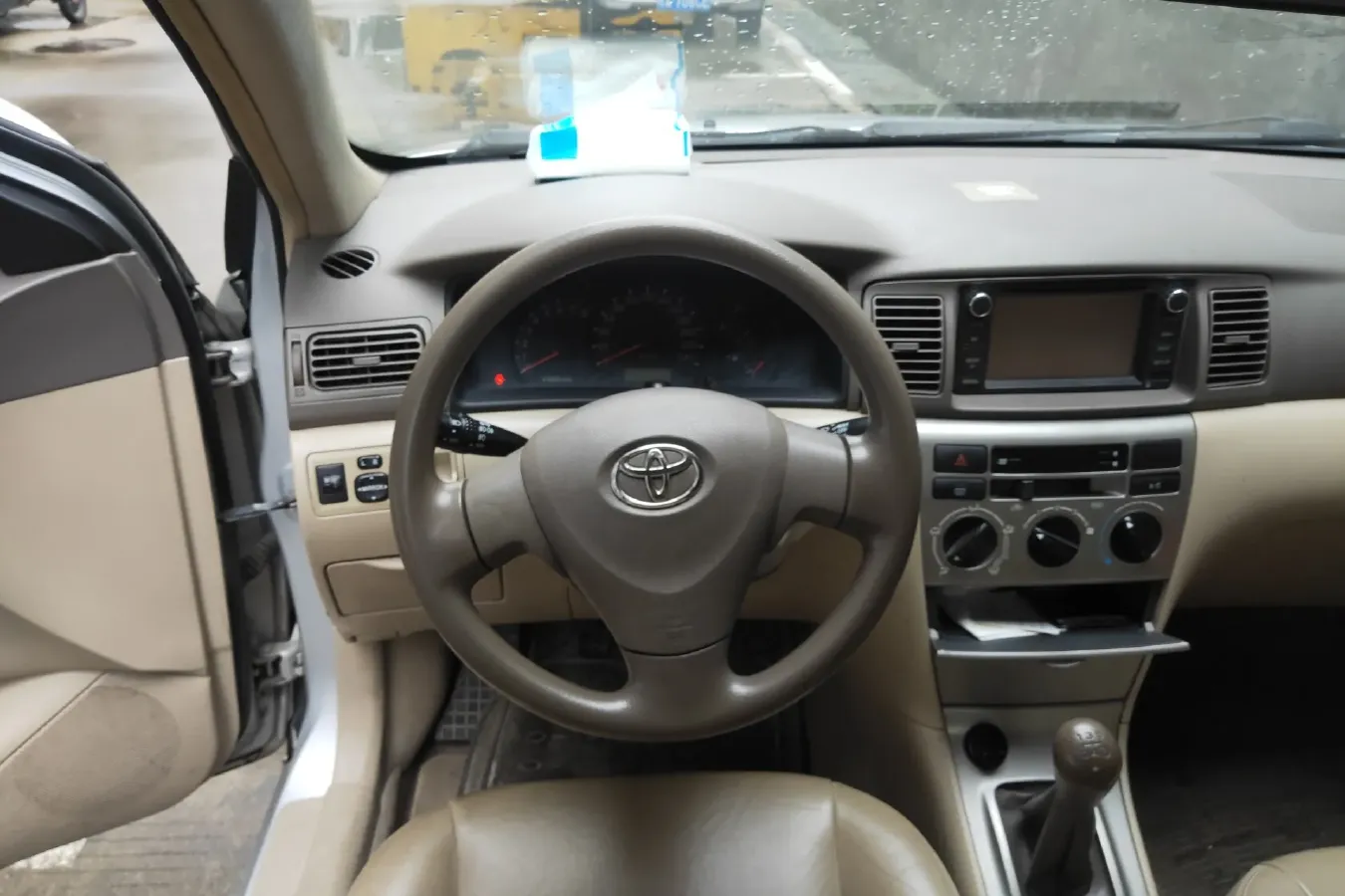 2010 Toyota Corolla 1.6L 120HP L4 5MT,autocango,china used car exporter,china ev exporter,chinese used car exporter,chinese used ev exporter