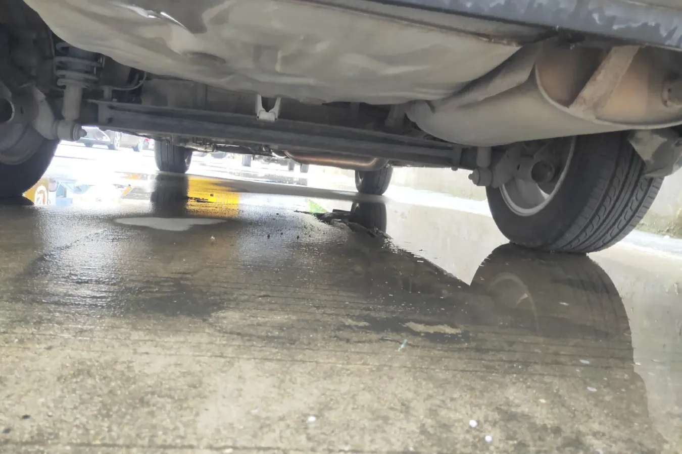 2010 Toyota Corolla 1.6L 120HP L4 5MT,autocango,china used car exporter,china ev exporter,chinese used car exporter,chinese used ev exporter