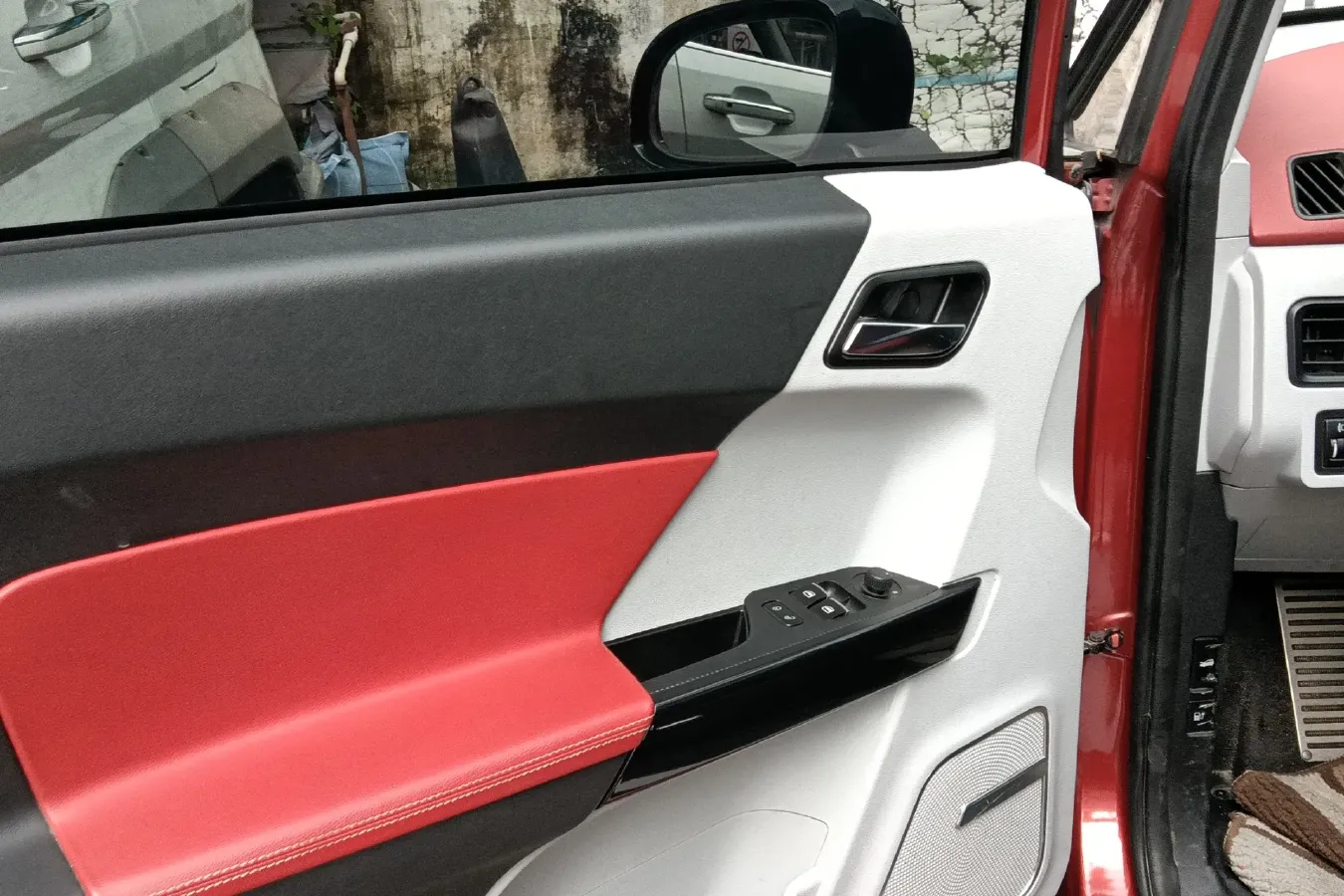 2016 Zotye E200 BEV 24.5KWH,autocango,china used car exporter,china ev exporter,chinese used car exporter,chinese used ev exporter