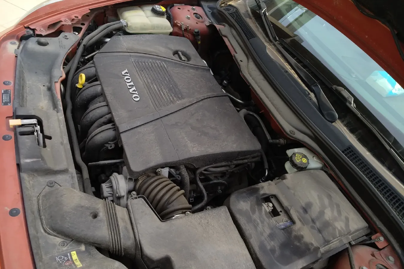 2012 Volvo C30 2.0L 145HP L4 6DCT,autocango,china used car exporter,china ev exporter,chinese used car exporter,chinese used ev exporter