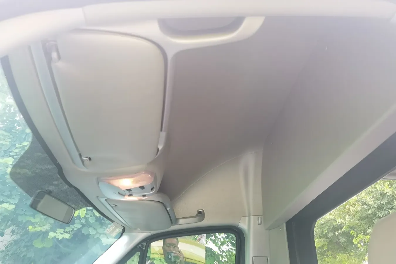 2009 Mercedes-Benz Sprinter 3.5L 258HP V6 5AT,autocango,china used car exporter,china ev exporter,chinese used car exporter,chinese used ev exporter