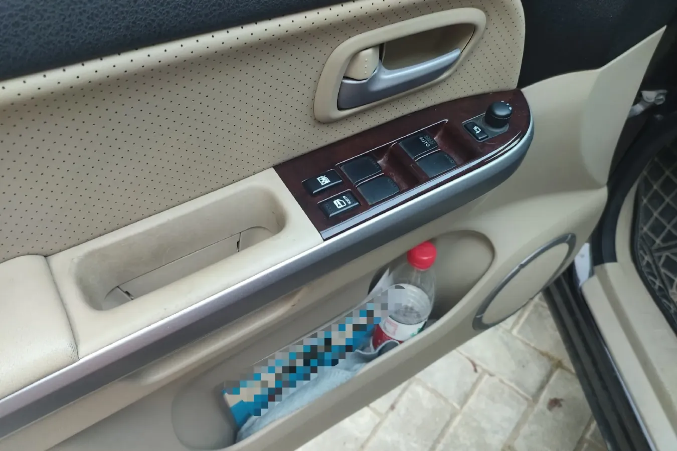 2012 Suzuki Grand Vitara 2.4L 166HP L4 5MT,autocango,china used car exporter,china ev exporter,chinese used car exporter,chinese used ev exporter