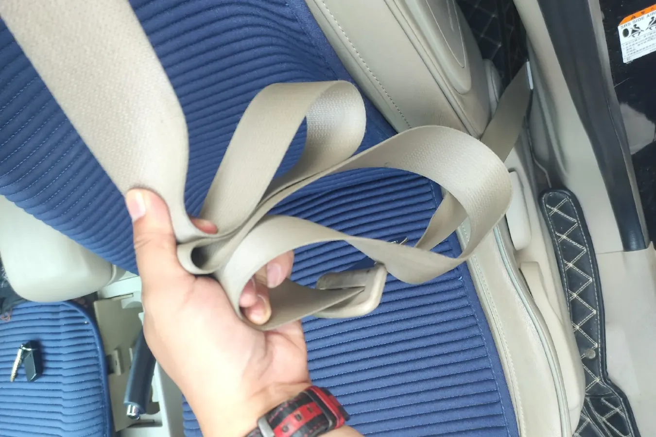 2012 Suzuki Grand Vitara 2.4L 166HP L4 5MT,autocango,china used car exporter,china ev exporter,chinese used car exporter,chinese used ev exporter