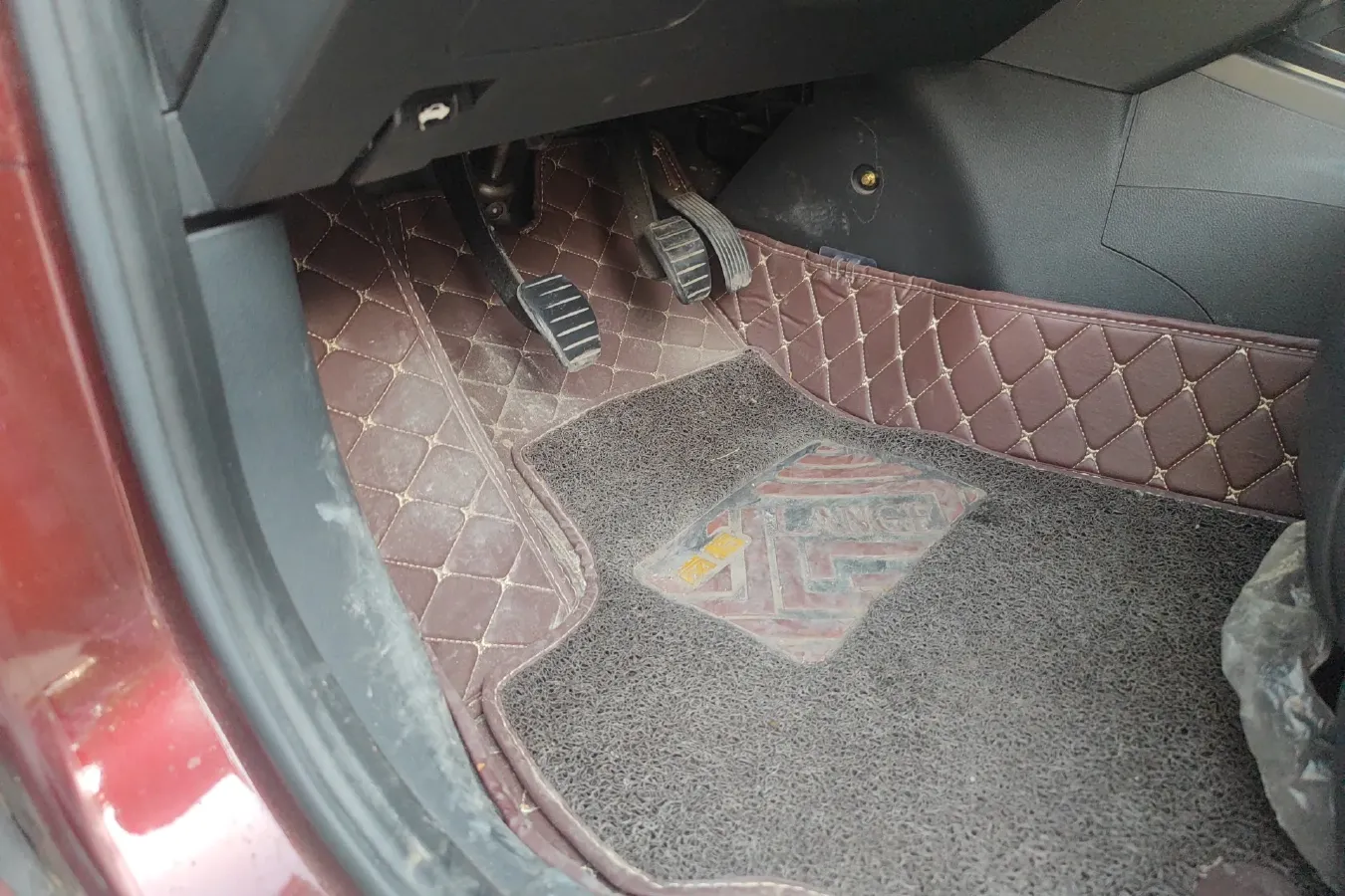 2014 DongFeng Forthing Joyear S50 1.5L 120HP L4 5MT,autocango,china used car exporter,china ev exporter,chinese used car exporter,chinese used ev exporter