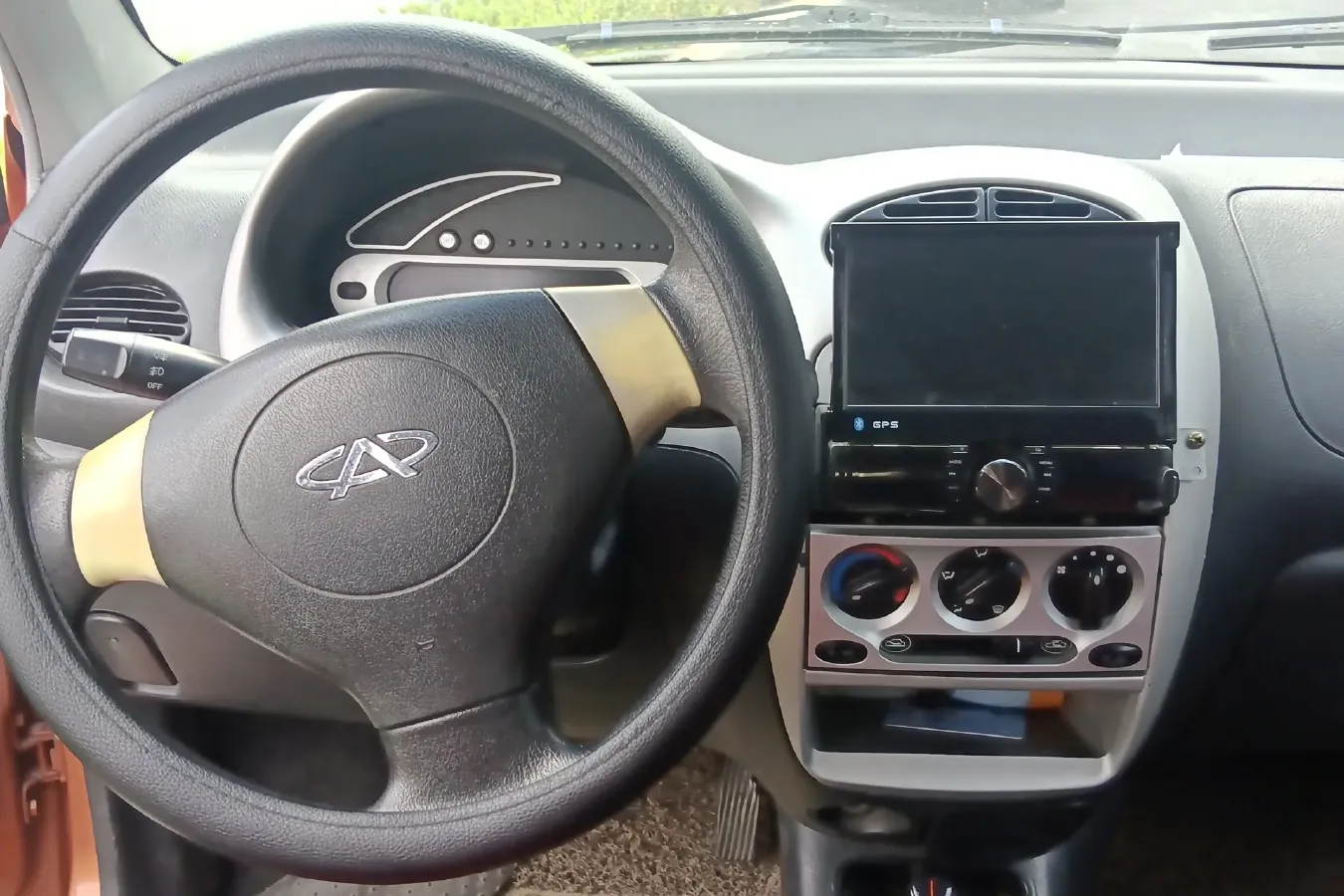 2012 Chery QQ3 1.0L 69HP L3 5MT,autocango,china used car exporter,china ev exporter,chinese used car exporter,chinese used ev exporter