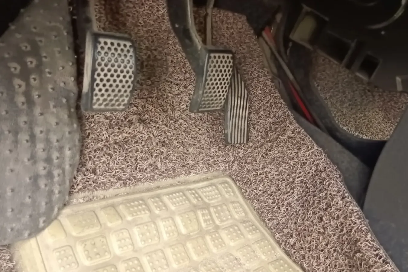 2012 Chery QQ3 1.0L 69HP L3 5MT,autocango,china used car exporter,china ev exporter,chinese used car exporter,chinese used ev exporter