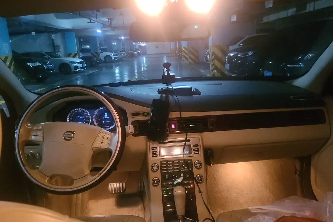 2007 Volvo S80 3.0T 285HP L6 6AT,autocango,china used car exporter,china ev exporter,chinese used car exporter,chinese used ev exporter