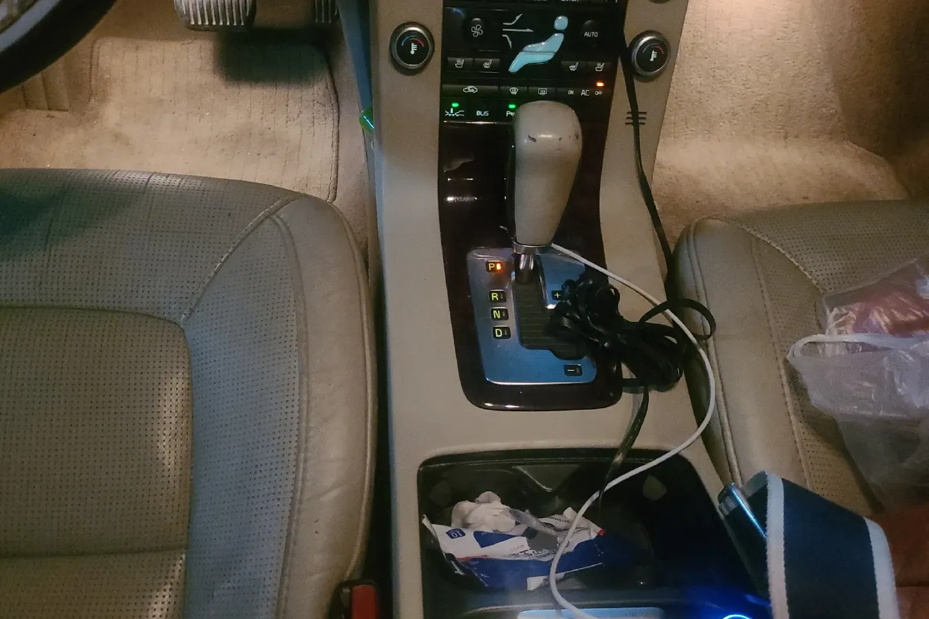 2007 Volvo S80 3.0T 285HP L6 6AT,autocango,china used car exporter,china ev exporter,chinese used car exporter,chinese used ev exporter