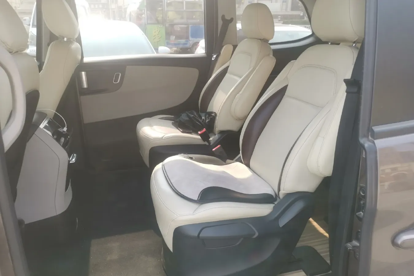 2015 HuaSong 7 2.0T 184HP L4 6AT,autocango,china used car exporter,china ev exporter,chinese used car exporter,chinese used ev exporter