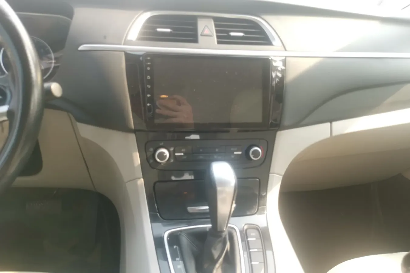 2015 HuaSong 7 2.0T 184HP L4 6AT,autocango,china used car exporter,china ev exporter,chinese used car exporter,chinese used ev exporter