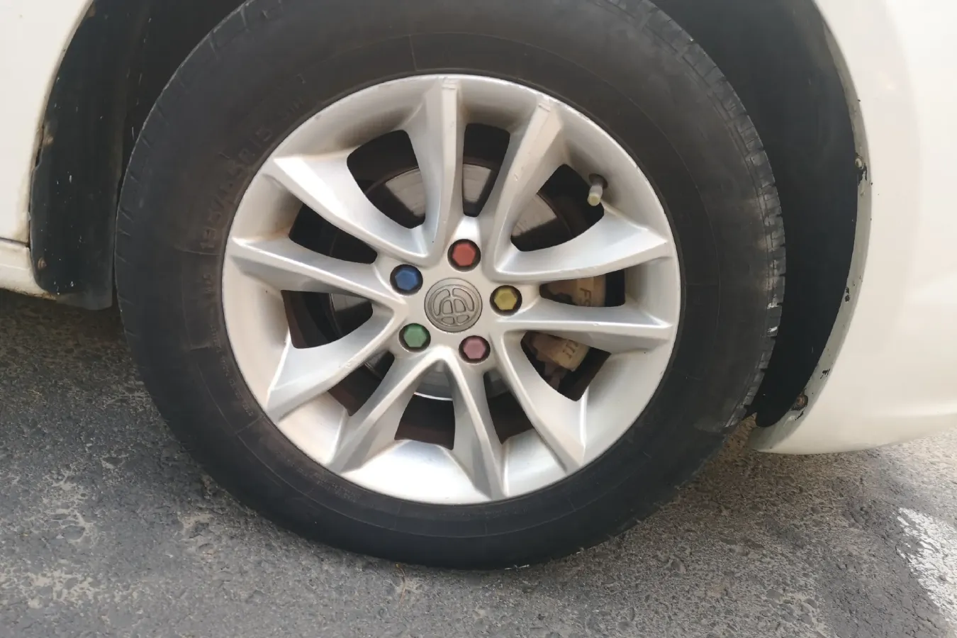 2013 Brilliance Auto H330 1.5L 105HP L4 5MT,autocango,china used car exporter,china ev exporter,chinese used car exporter,chinese used ev exporter