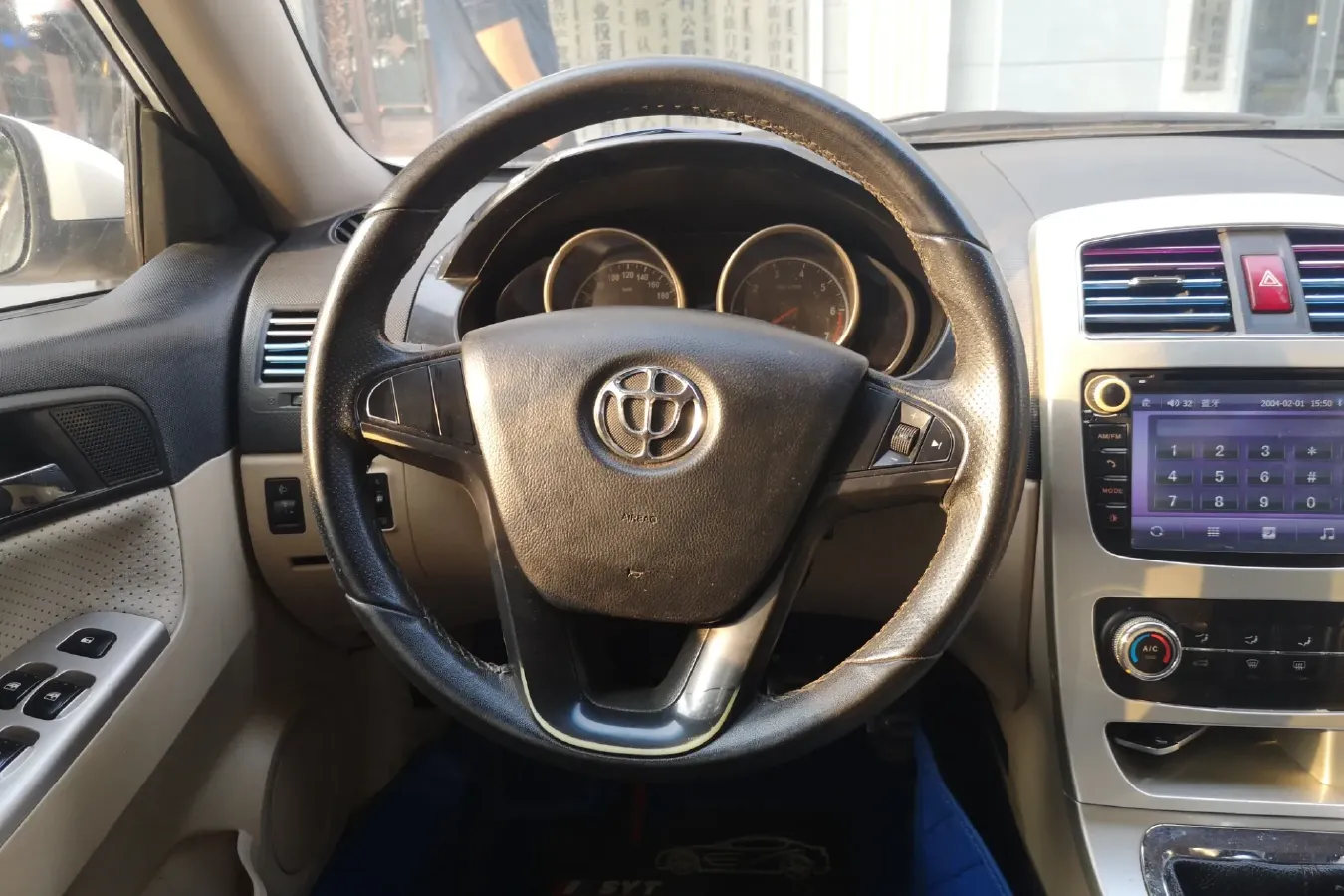 2013 Brilliance Auto H330 1.5L 105HP L4 5MT,autocango,china used car exporter,china ev exporter,chinese used car exporter,chinese used ev exporter