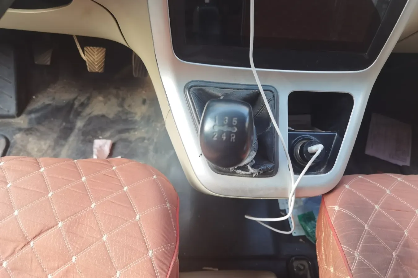 2016 ChangAn Kaicene RuiXing M90 2.0L 124HP L4 5MT,autocango,china used car exporter,china ev exporter,chinese used car exporter,chinese used ev exporter