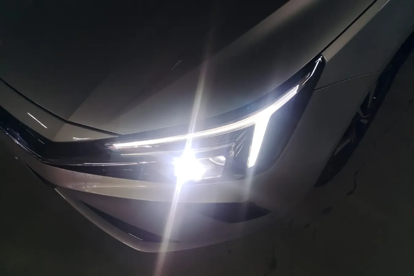 2020 Rising Auto ER6 BEV 69.9KWH,autocango,china used car exporter,china ev exporter,chinese used car exporter,chinese used ev exporter