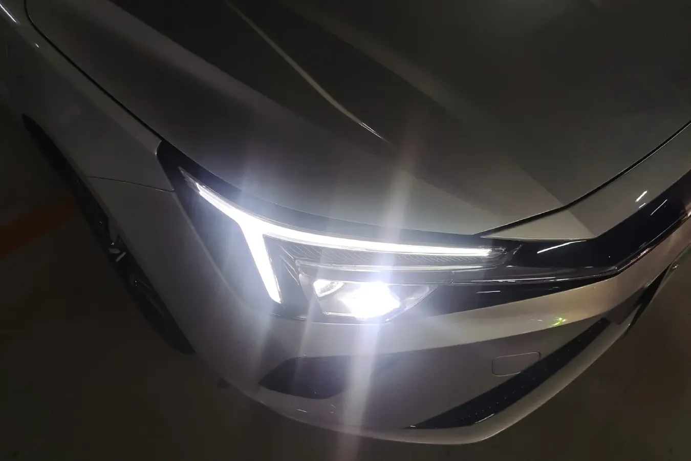 2020 Rising Auto ER6 BEV 69.9KWH,autocango,china used car exporter,china ev exporter,chinese used car exporter,chinese used ev exporter