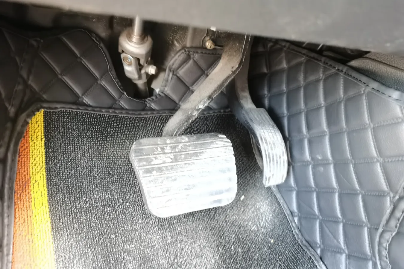 2017 DongFeng Forthing Joyear X5 1.6L 122HP L4 CVT,autocango,china used car exporter,china ev exporter,chinese used car exporter,chinese used ev exporter