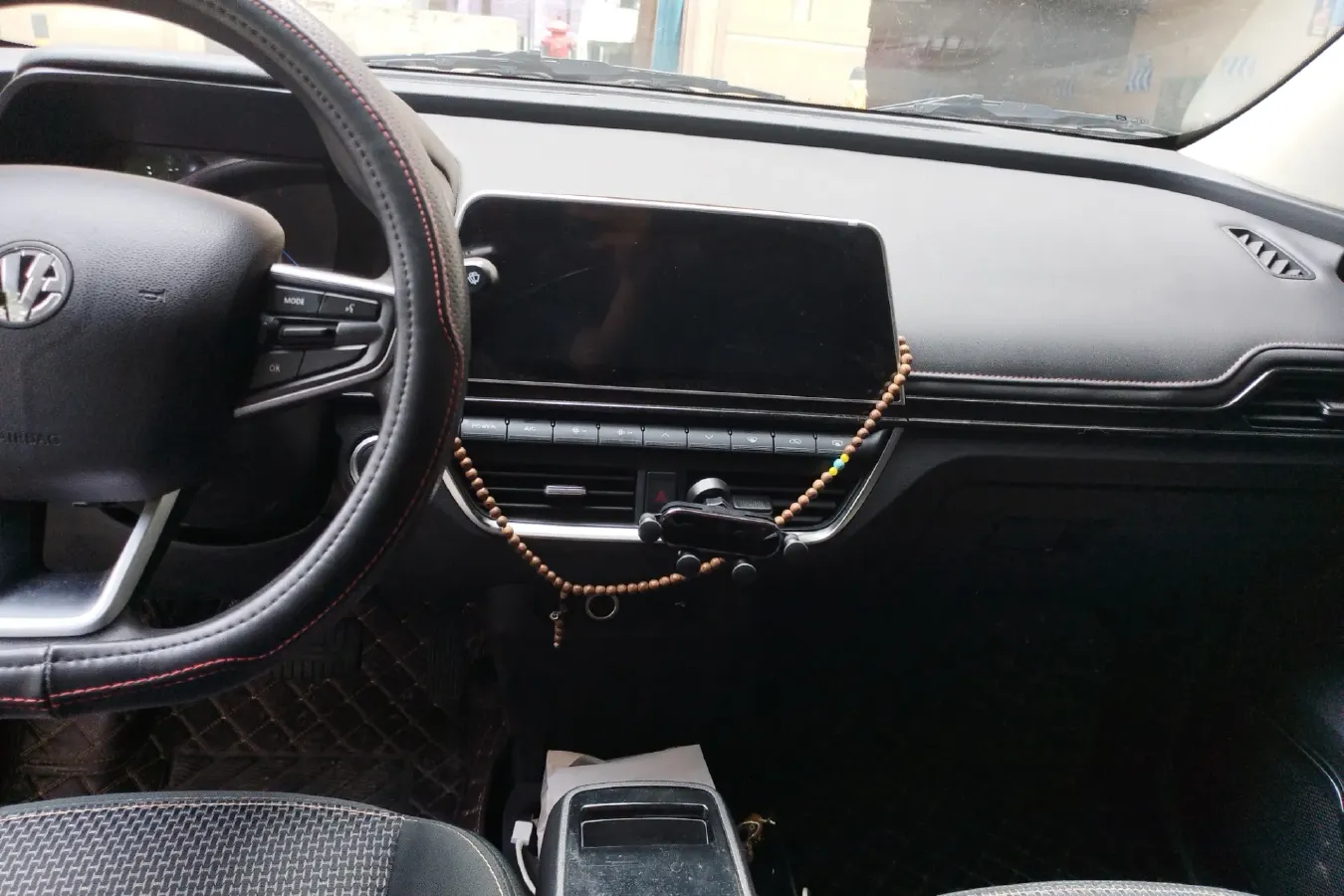 2021 EV House YOUNG BEV 38.54KWH,autocango,china used car exporter,china ev exporter,chinese used car exporter,chinese used ev exporter