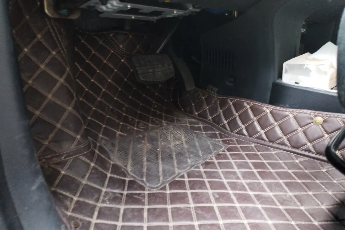 2021 EV House YOUNG BEV 38.54KWH,autocango,china used car exporter,china ev exporter,chinese used car exporter,chinese used ev exporter