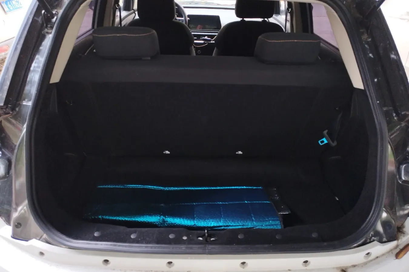 2021 EV House YOUNG BEV 38.54KWH,autocango,china used car exporter,china ev exporter,chinese used car exporter,chinese used ev exporter